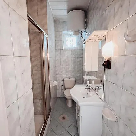 Gabi Apartman *